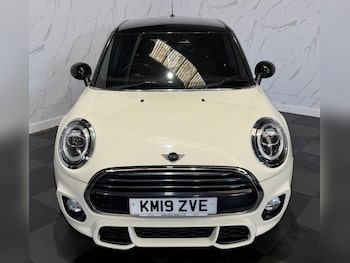 Used MINI Hatch 2019 for sale - 78854600: Photo
