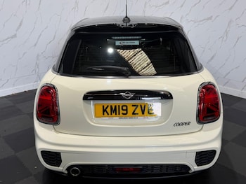 Used MINI Hatch 2019 for sale - 78854600: Photo