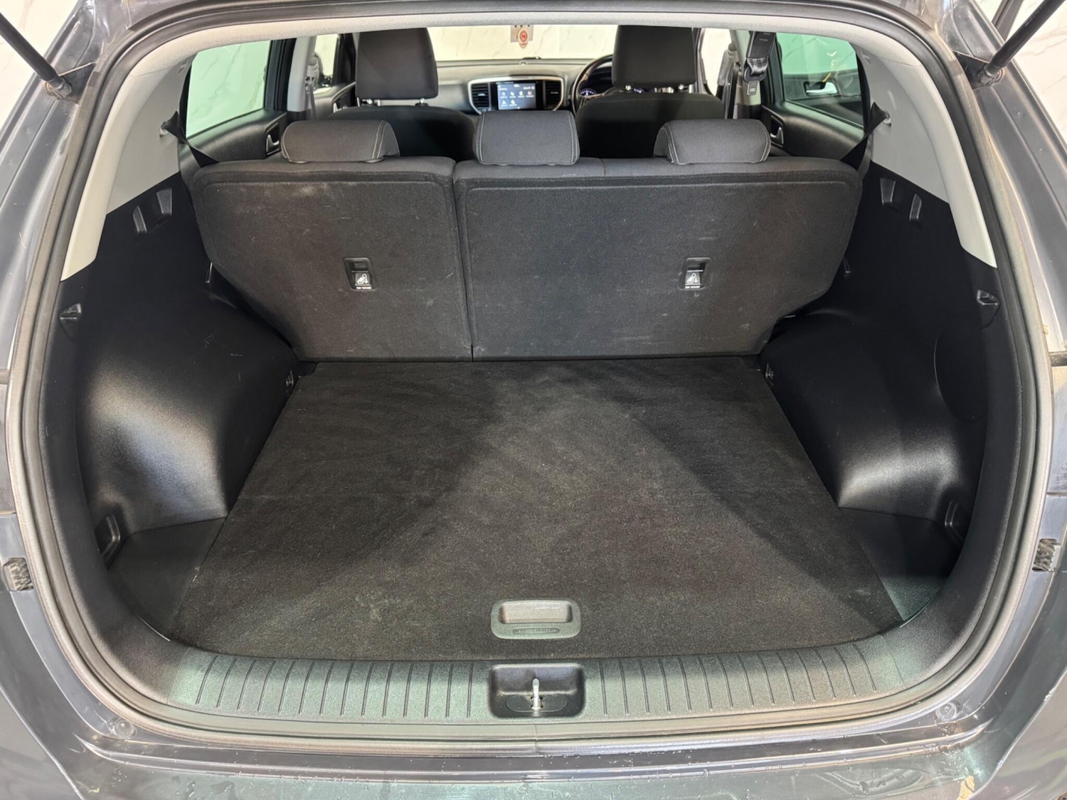 Used Kia Sportage 2019 for sale - 76667097: Photo 17