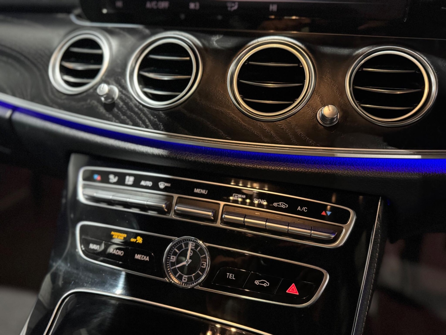 Used Mercedes-Benz E Class 2017 for sale - 78019160: Photo 25