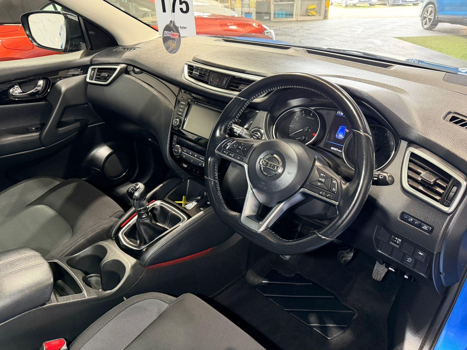 Used Nissan Qashqai for sale - 77853052: Photo 11