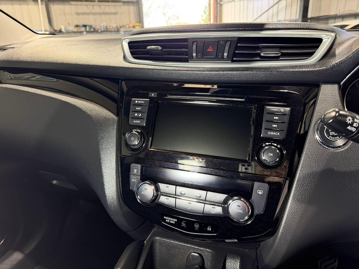 Used Nissan Qashqai for sale - 77853052: Photo 28