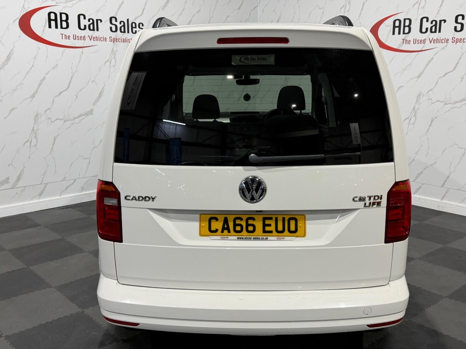 Used Volkswagen Caddy Life 2016 for sale - 77598355: Photo 5