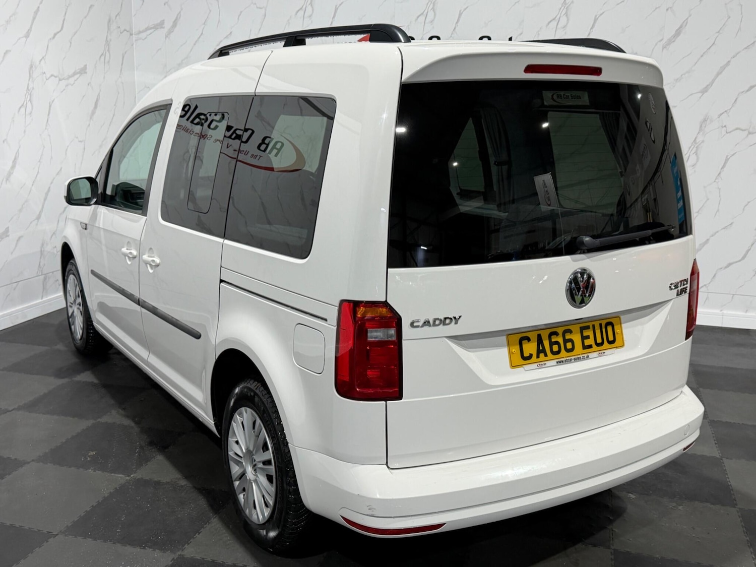 Used Volkswagen Caddy Life 2016 for sale - 77598355: Photo 9