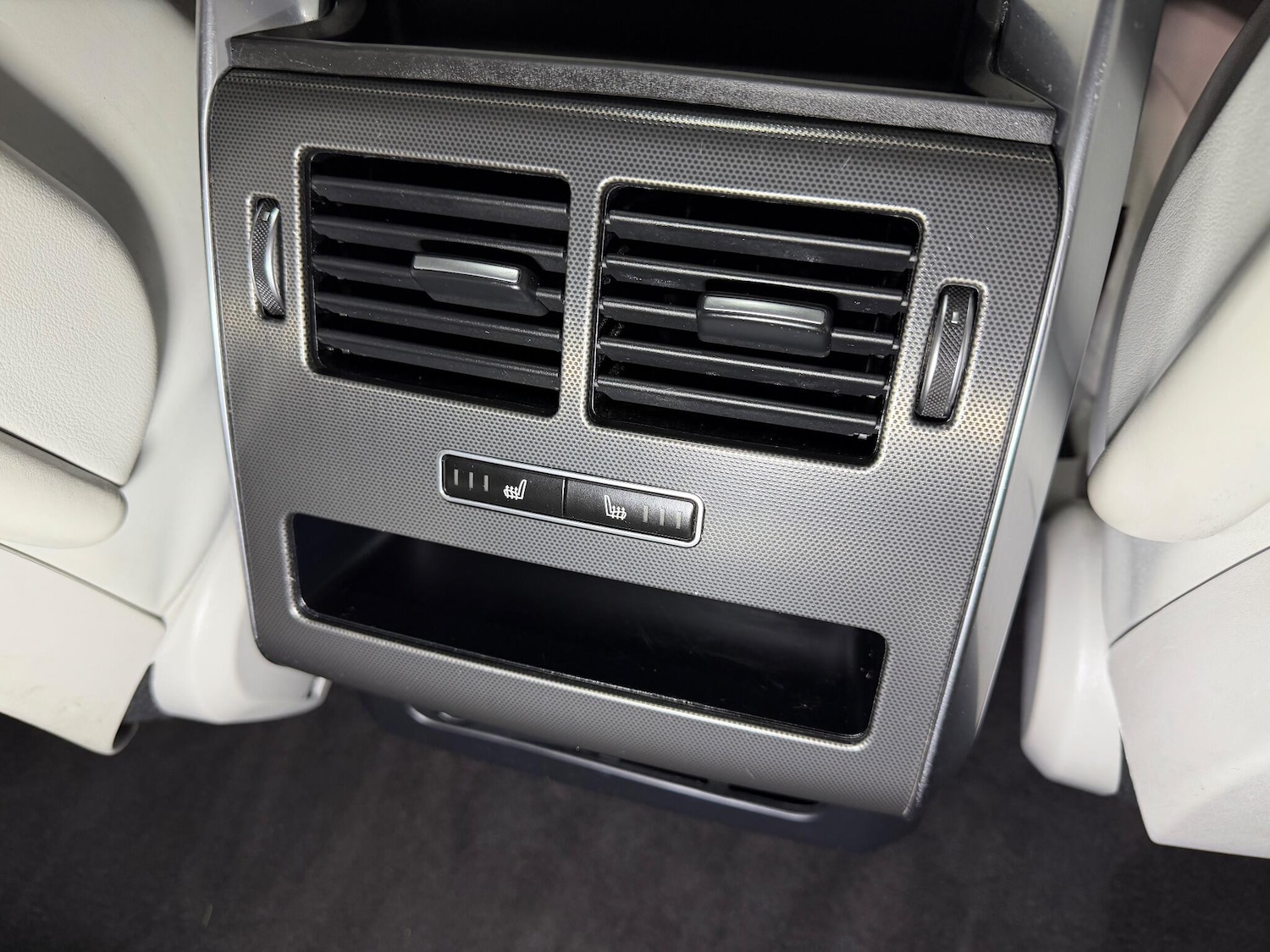 Used Land Rover Range Rover Sport 2014 for sale - 76976231: Photo 18