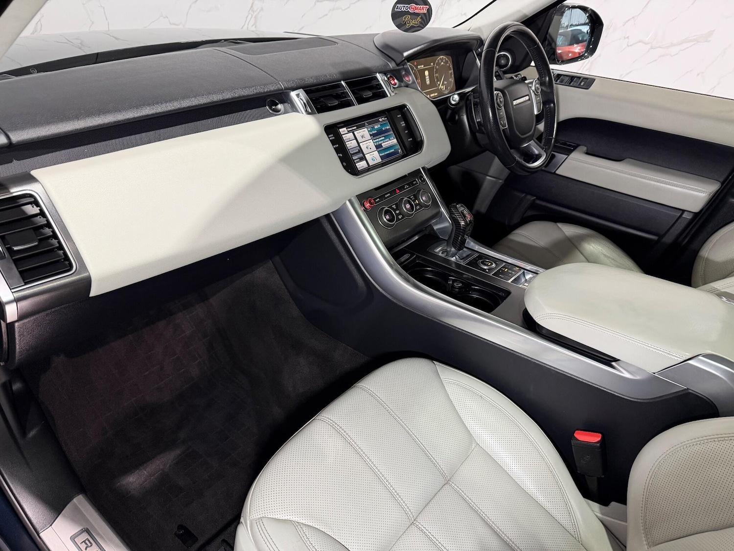 Used Land Rover Range Rover Sport 2014 for sale - 76976231: Photo 23