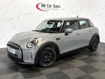 MINI Hatch feature image