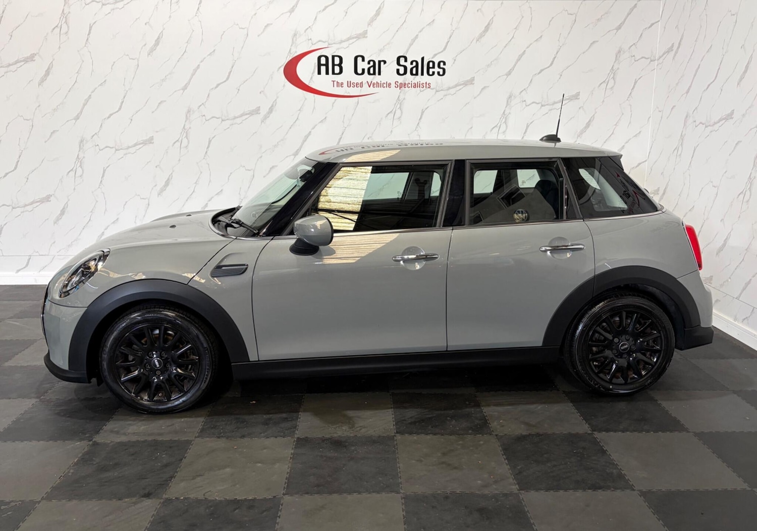 Used MINI Hatch for sale - 78156536: Photo 5