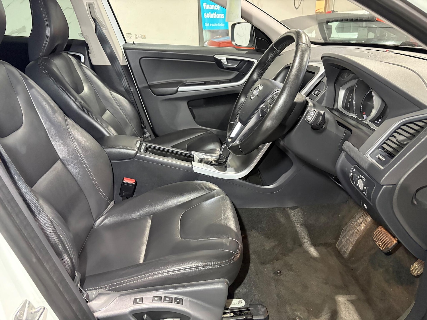 Used Volvo XC60 2017 for sale - 76899374: Photo 15