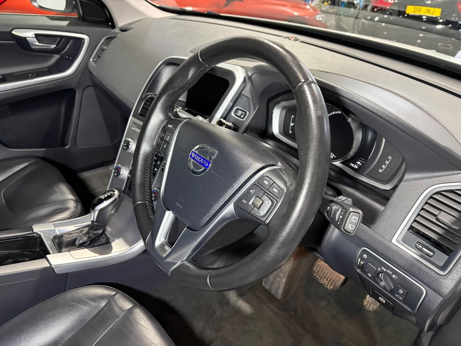 Used Volvo XC60 2017 for sale - 76899374: Photo 21