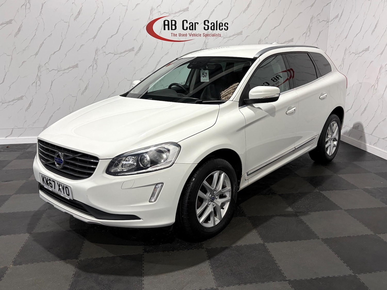 Used Volvo XC60 2017 for sale - 76899374: Photo 6