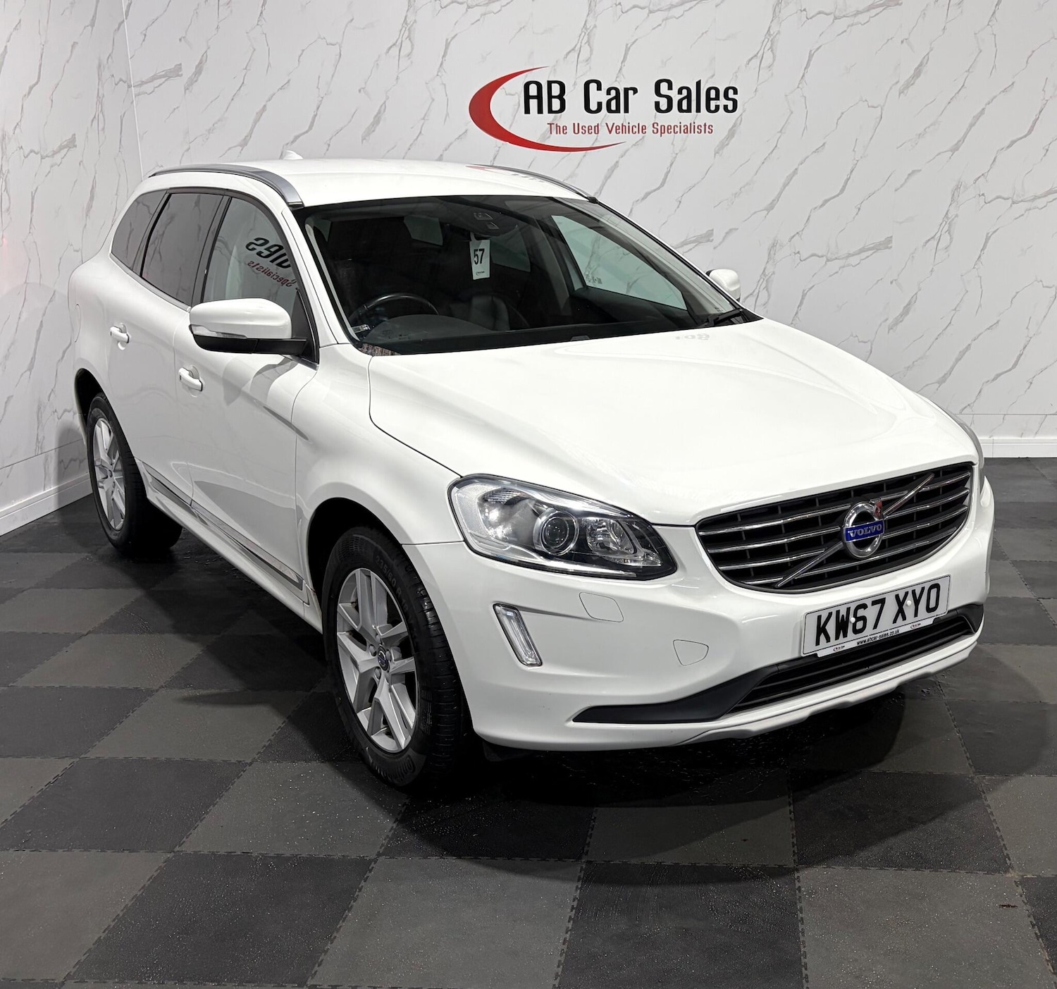 Used Volvo XC60 2017 for sale - 76899374: Photo 9