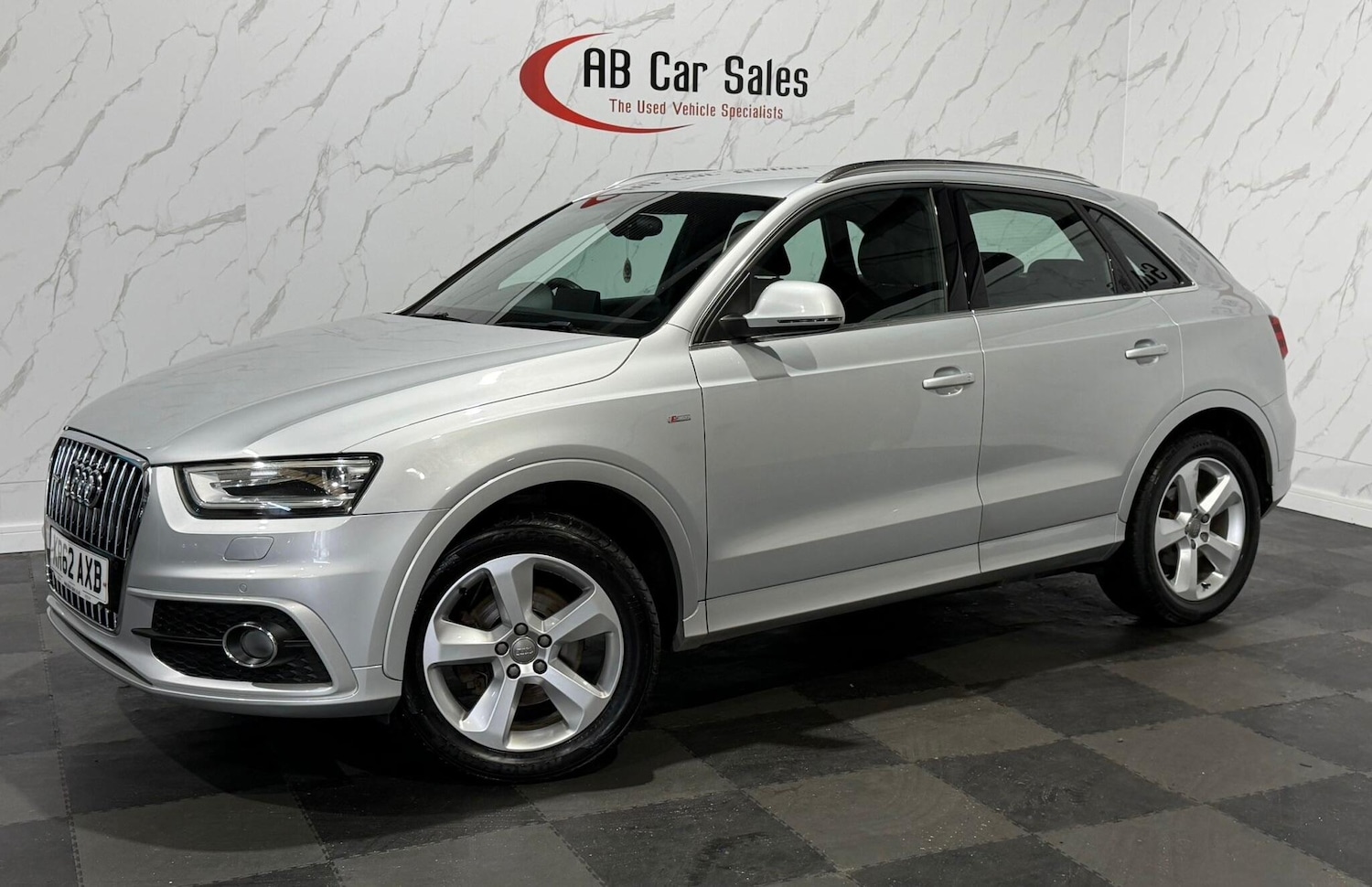 Used Audi Q3 2013 for sale - 77647148: Photo 1
