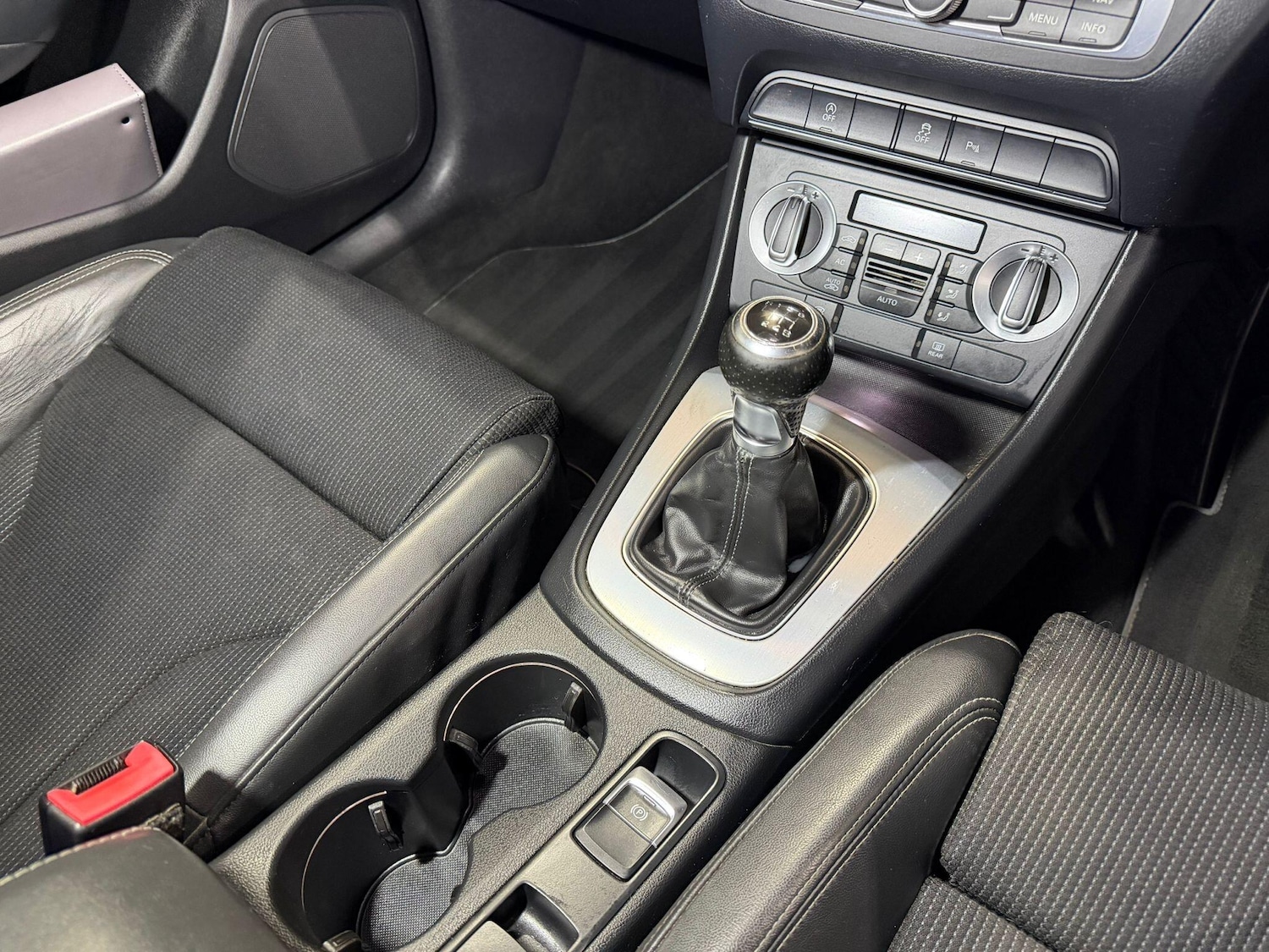 Used Audi Q3 2013 for sale - 77647148: Photo 18