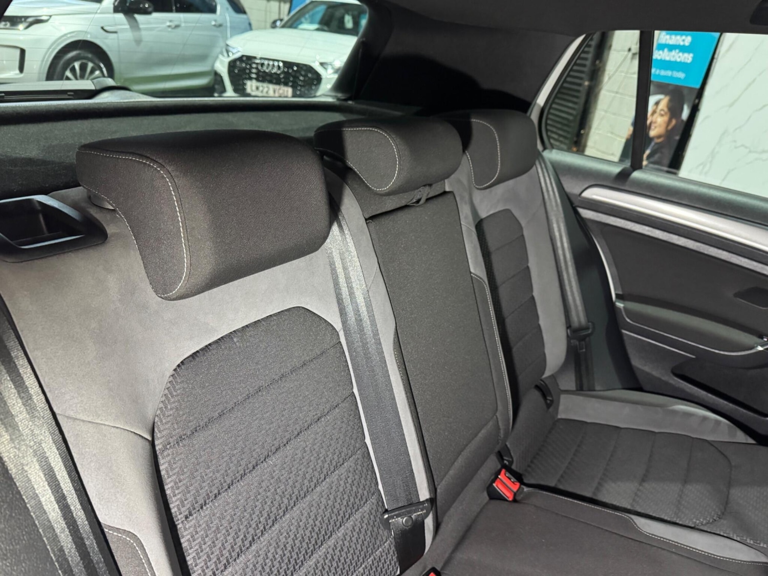 Used Volkswagen Golf 2017 for sale - 76457248: Photo 15