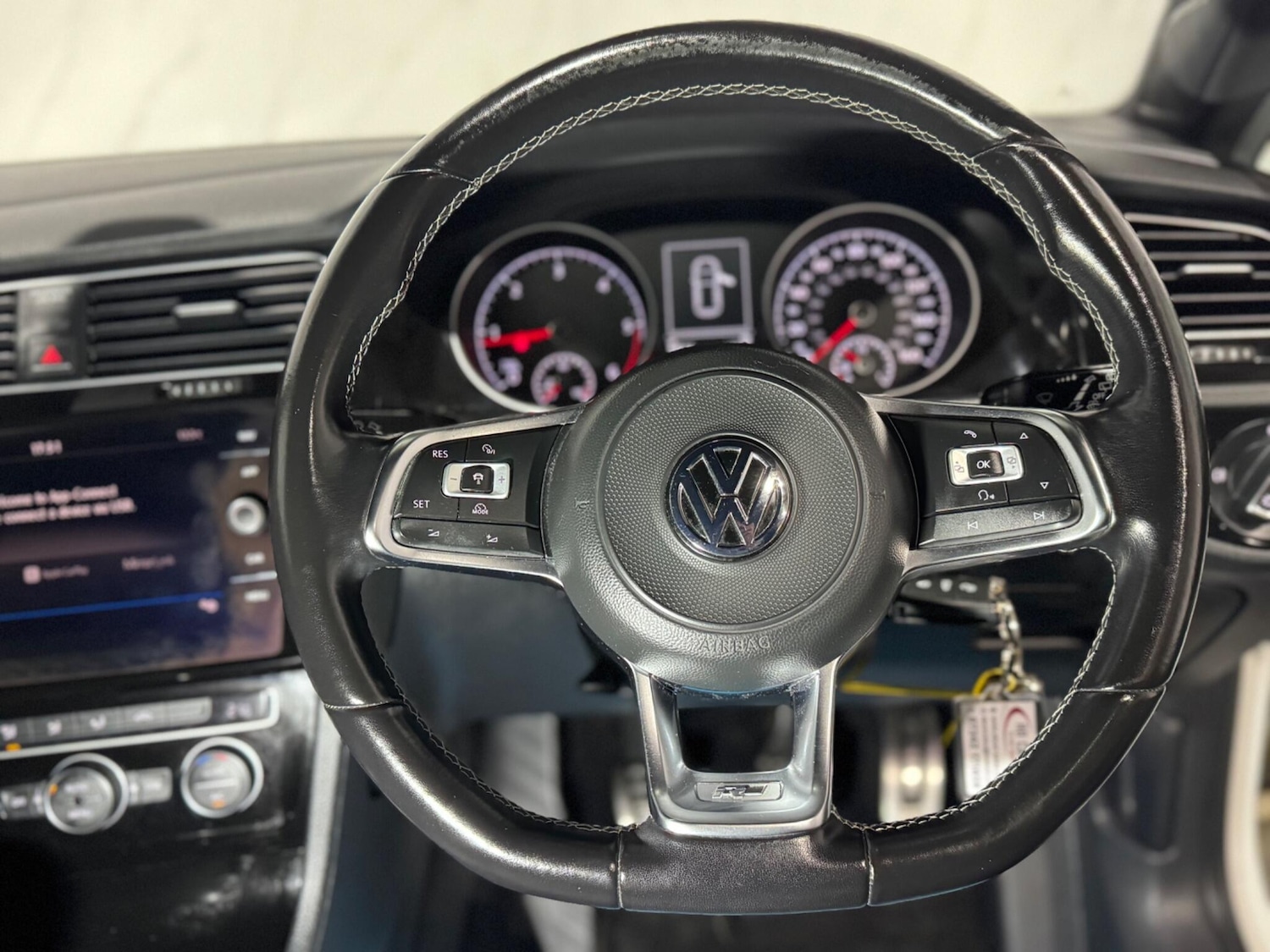 Used Volkswagen Golf 2017 for sale - 76457248: Photo 26