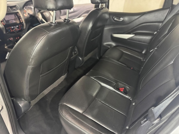Used Nissan Navara 2020 for sale - 75449795: Photo 17
