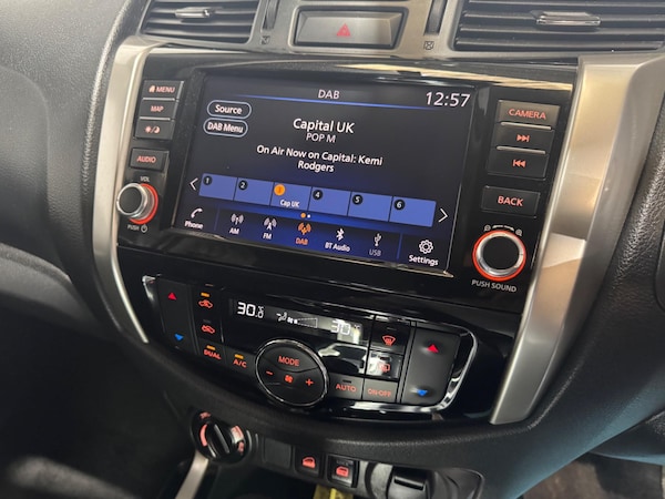 Used Nissan Navara 2020 for sale - 75449795: Photo 21