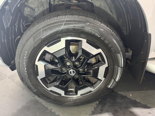 Used Nissan Navara 2020 for sale - 75449795: Photo 24
