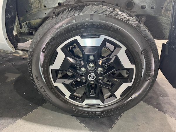 Used Nissan Navara 2020 for sale - 75449795: Photo 25