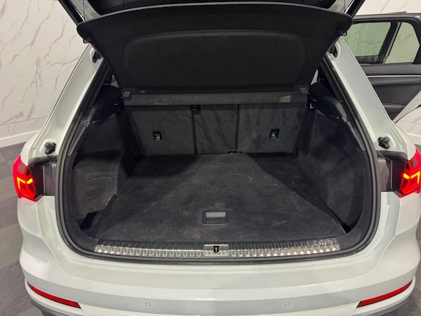 Used Audi Q3 2019 for sale - 76000765: Photo 17