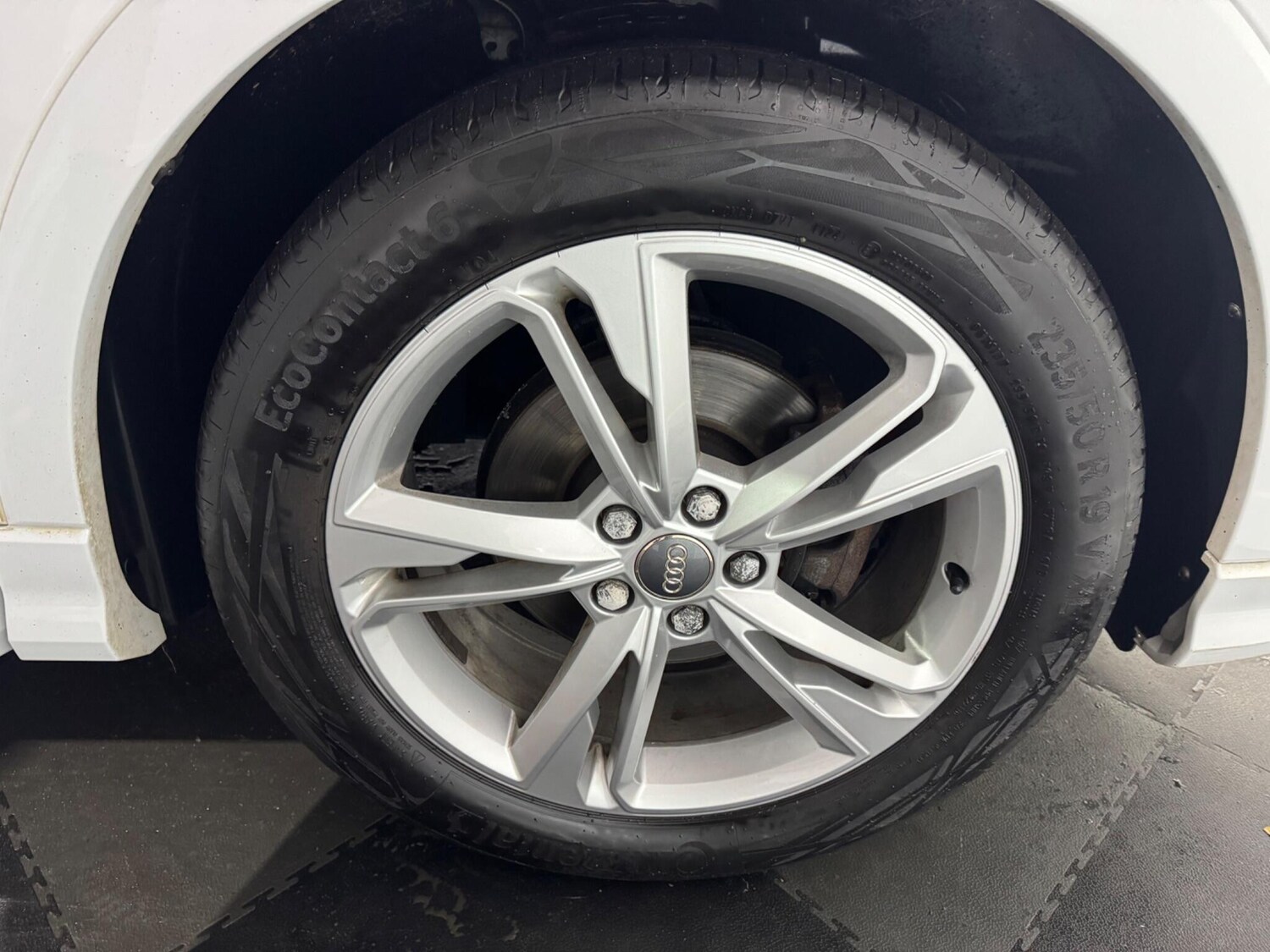 Used Audi Q3 2019 for sale - 76000765: Photo 28