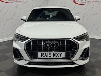 Used Audi Q3 2019 for sale - 76000765: Photo 3