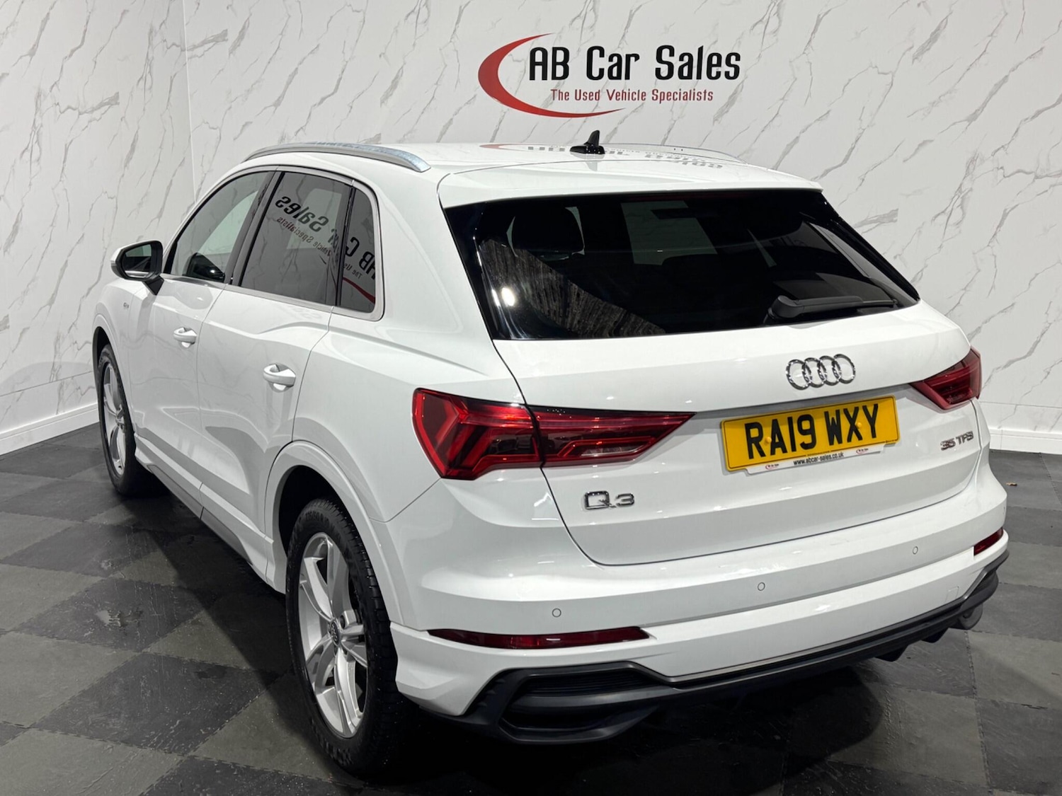 Used Audi Q3 2019 for sale - 76000765: Photo 8