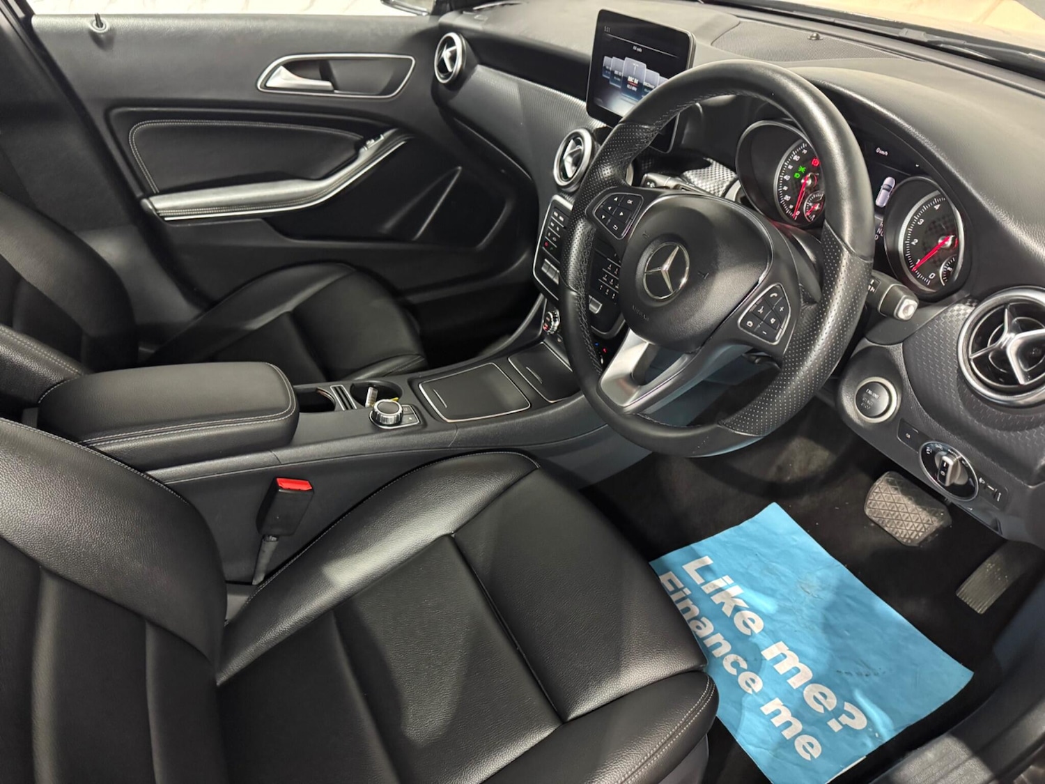 Used Mercedes-Benz A-Class 2017 for sale - 76759371: Photo 10