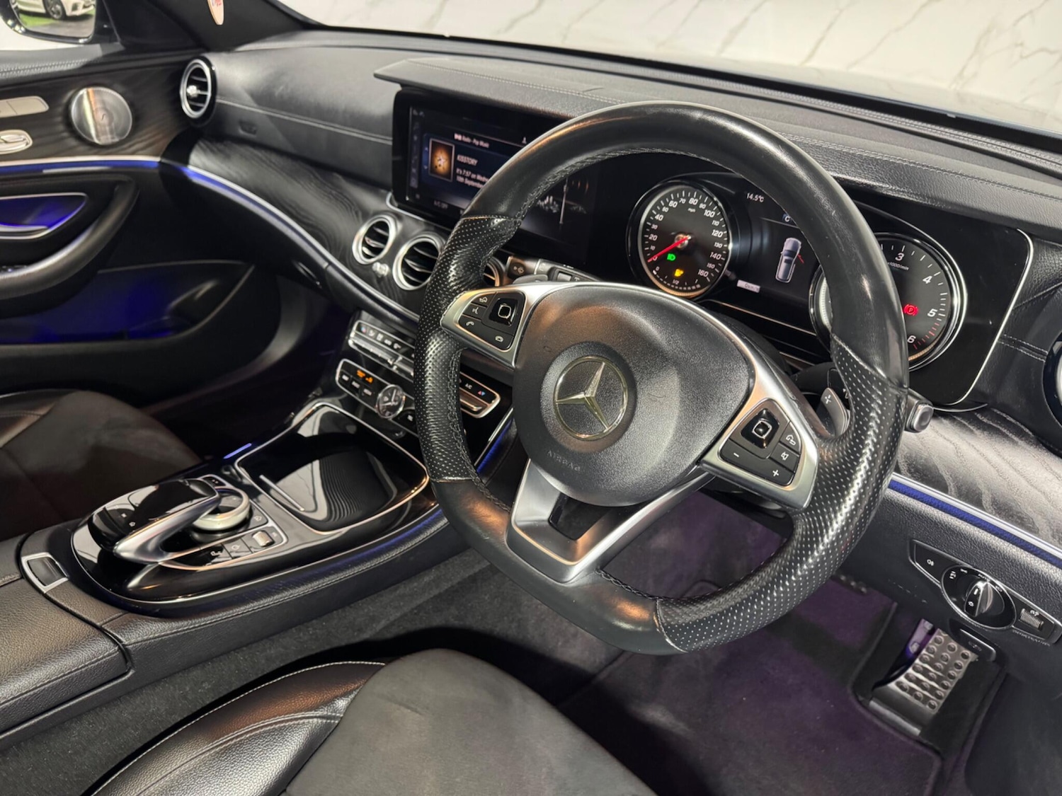 Used Mercedes-Benz E Class 2017 for sale - 76987901: Photo 12