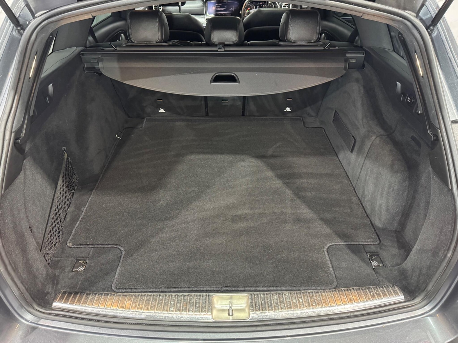 Used Mercedes-Benz E Class 2017 for sale - 76987901: Photo 18