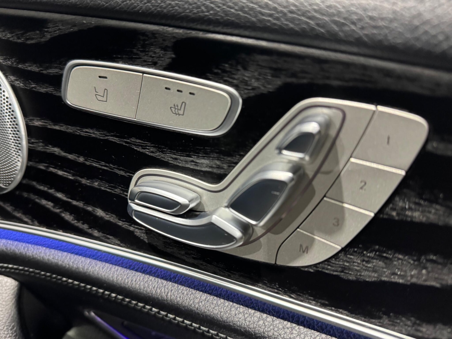 Used Mercedes-Benz E Class 2017 for sale - 76987901: Photo 30