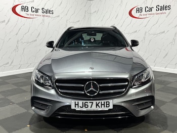 Used Mercedes-Benz E Class 2017 for sale - 76987901: Photo