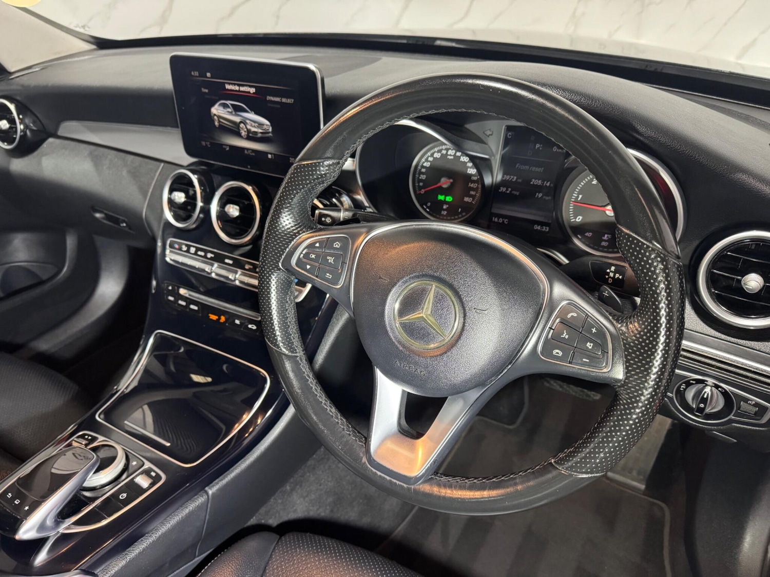 Used Mercedes-Benz C Class 2016 for sale - 76251023: Photo 14