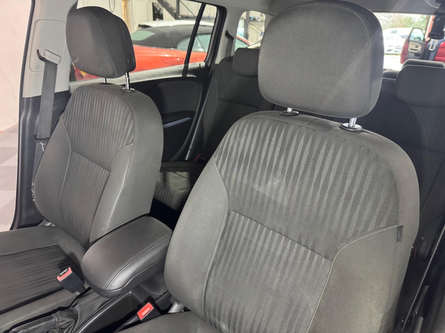 Used Vauxhall Zafira Tourer for sale - 76994657: Photo 23