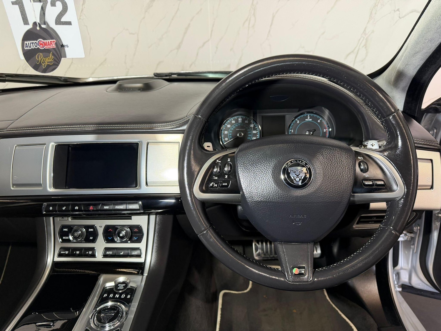 Used Jaguar XF 2015 for sale - 78047851: Photo 14