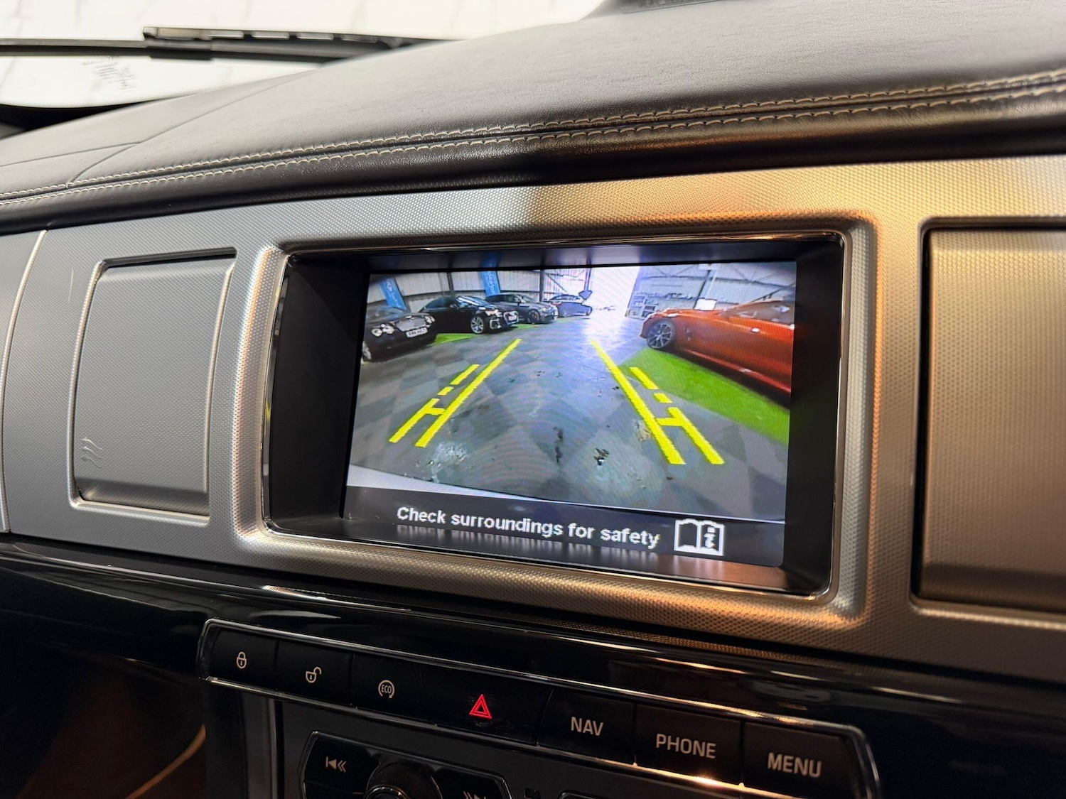 Used Jaguar XF 2015 for sale - 78047851: Photo 29