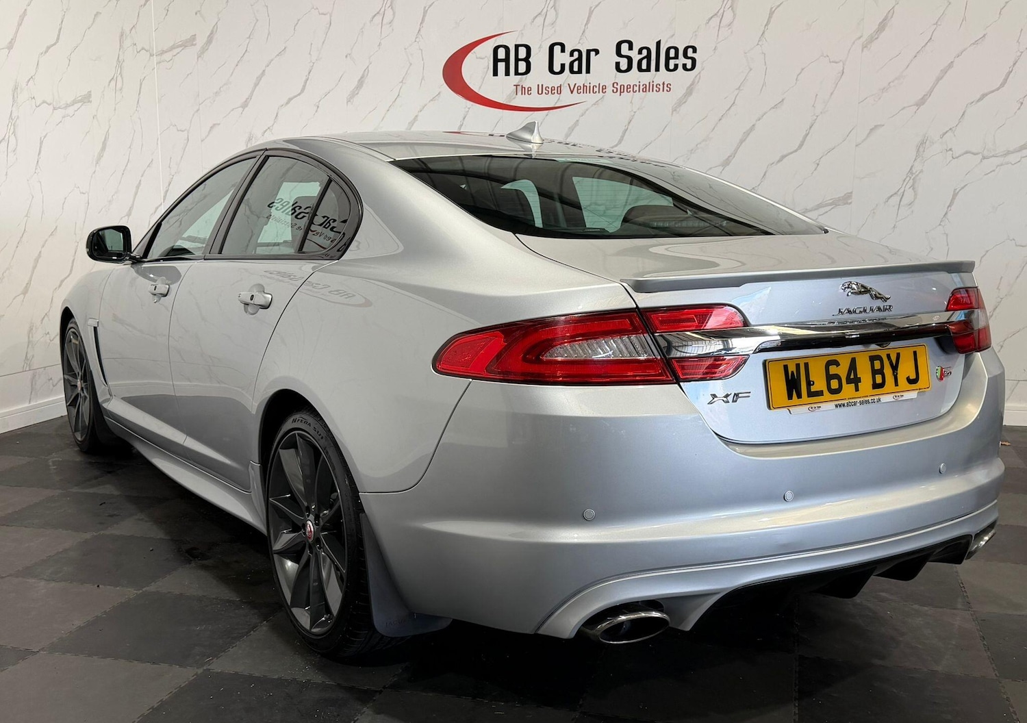 Used Jaguar XF 2015 for sale - 78047851: Photo 9