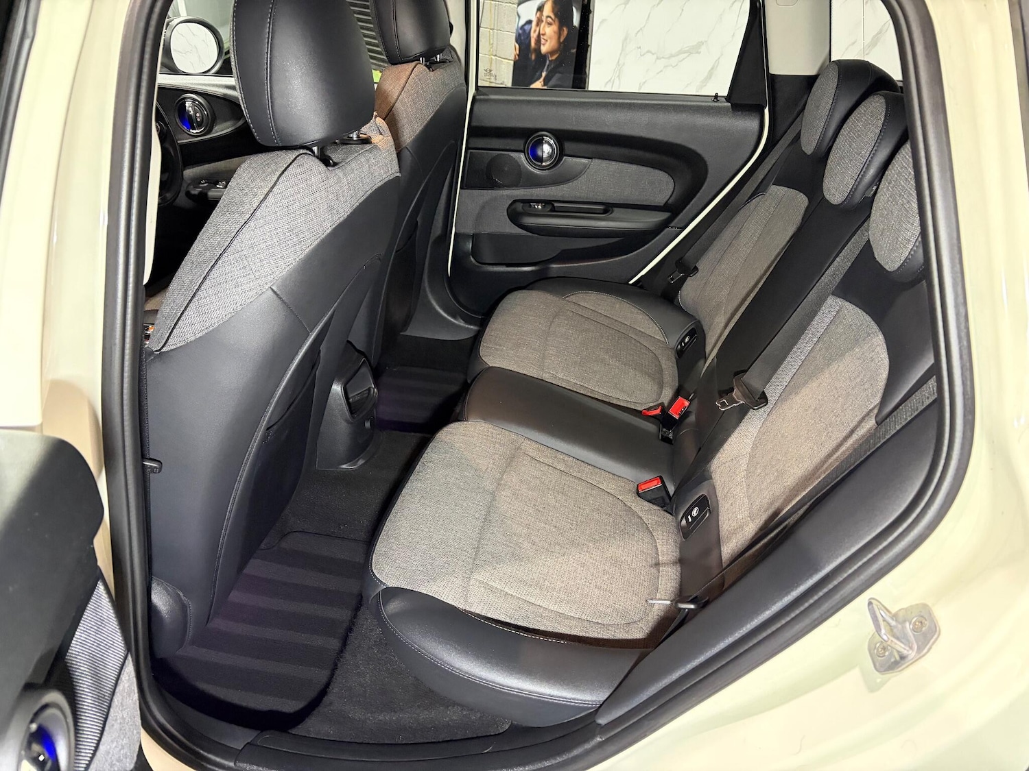 Used MINI Clubman 2016 for sale - 76422969: Photo 24