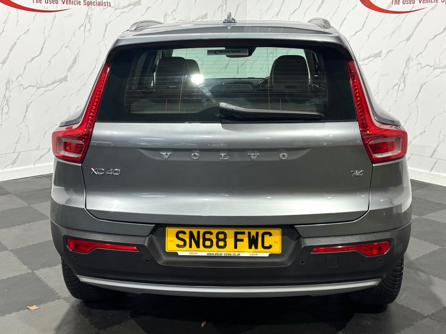 Used Volvo XC40 2018 for sale - 76633162: Photo 4