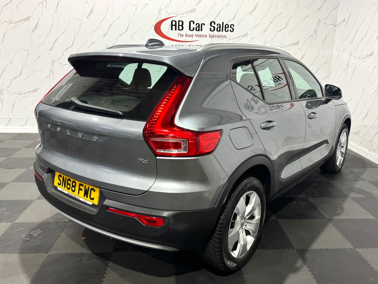 Used Volvo XC40 2018 for sale - 76633162: Photo 9