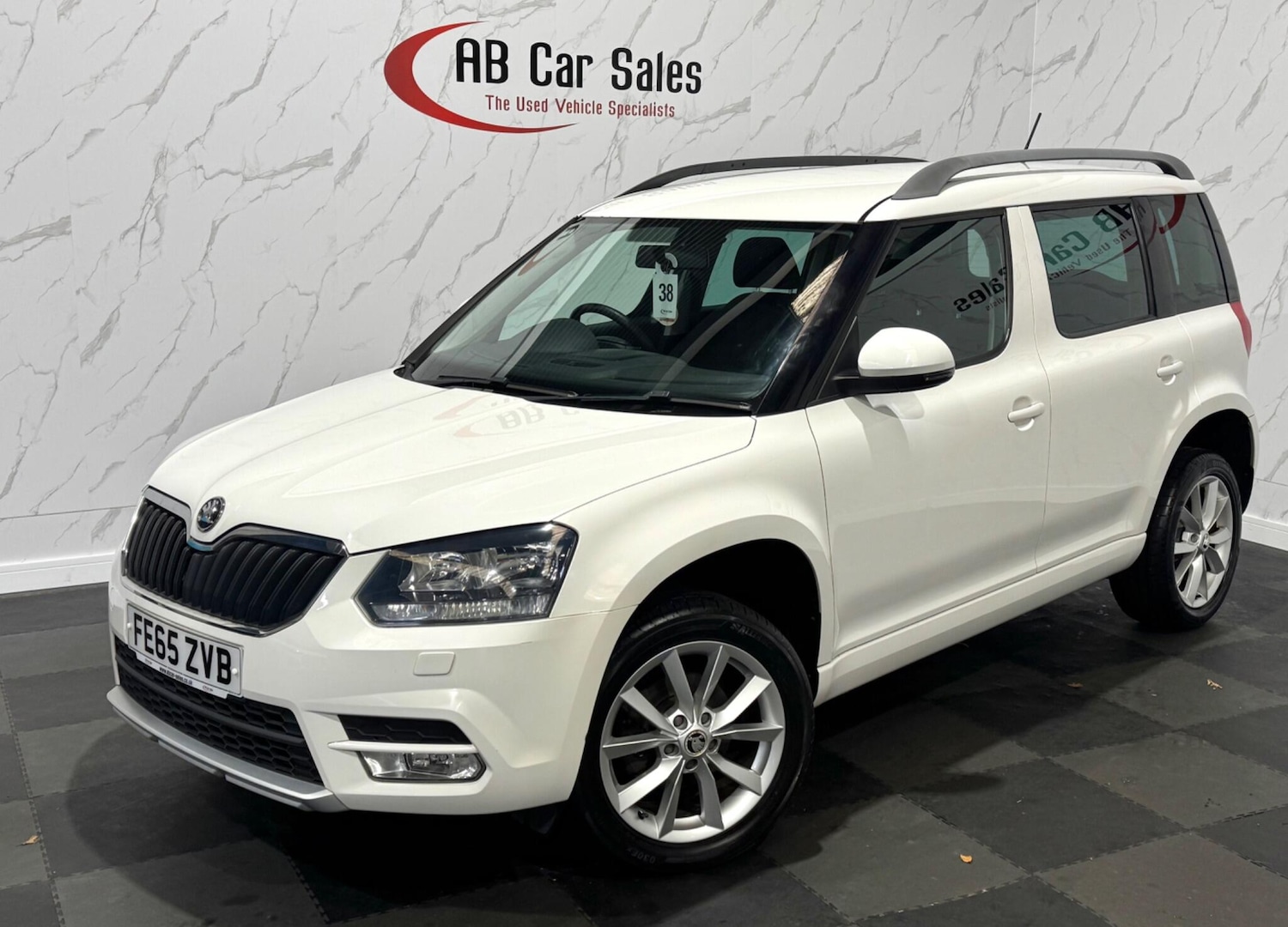 Used Skoda Yeti 2015 for sale - 76336308: Photo 1