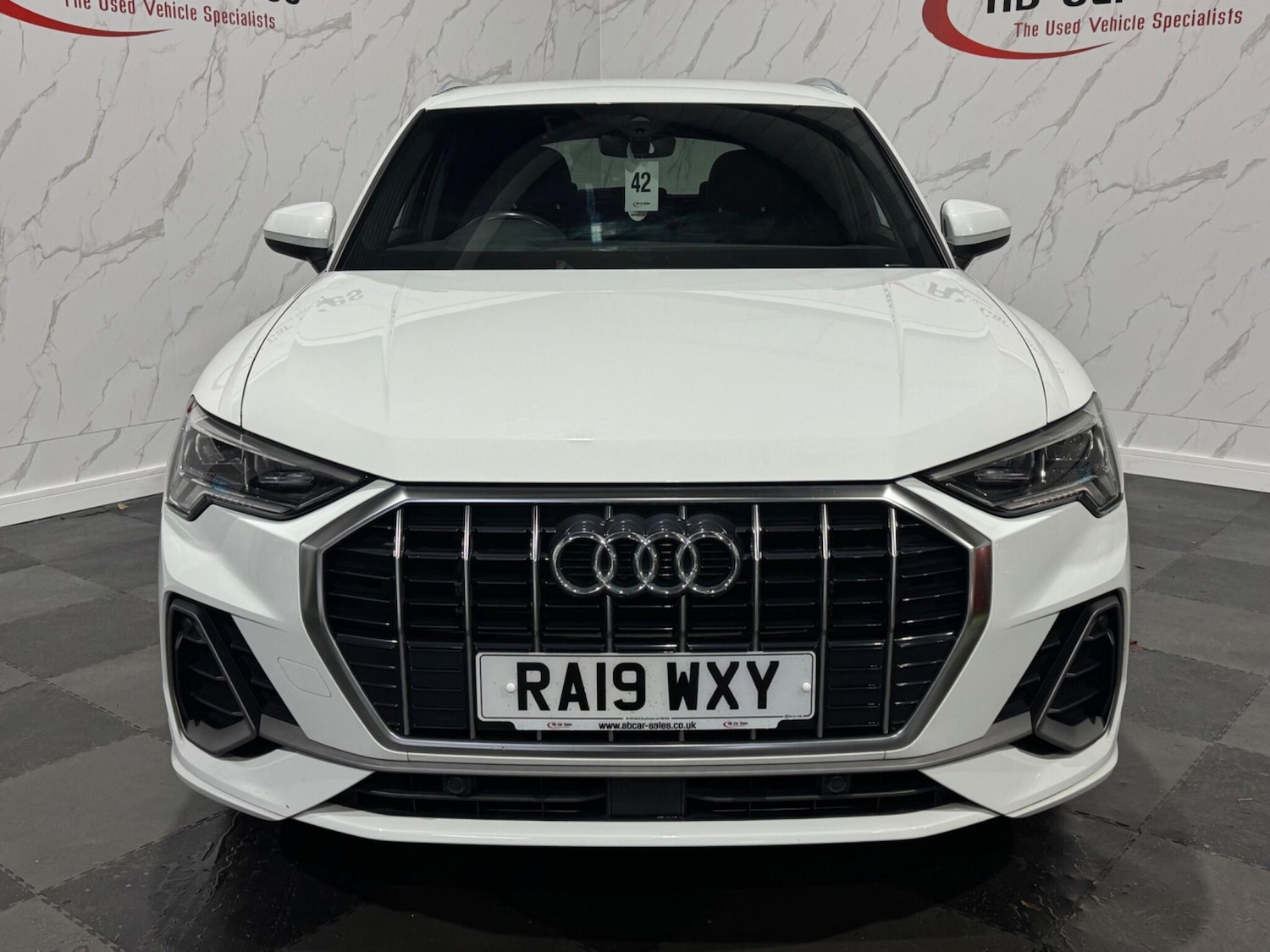 Used Audi Q3 2019 for sale - 76987834: Photo 3
