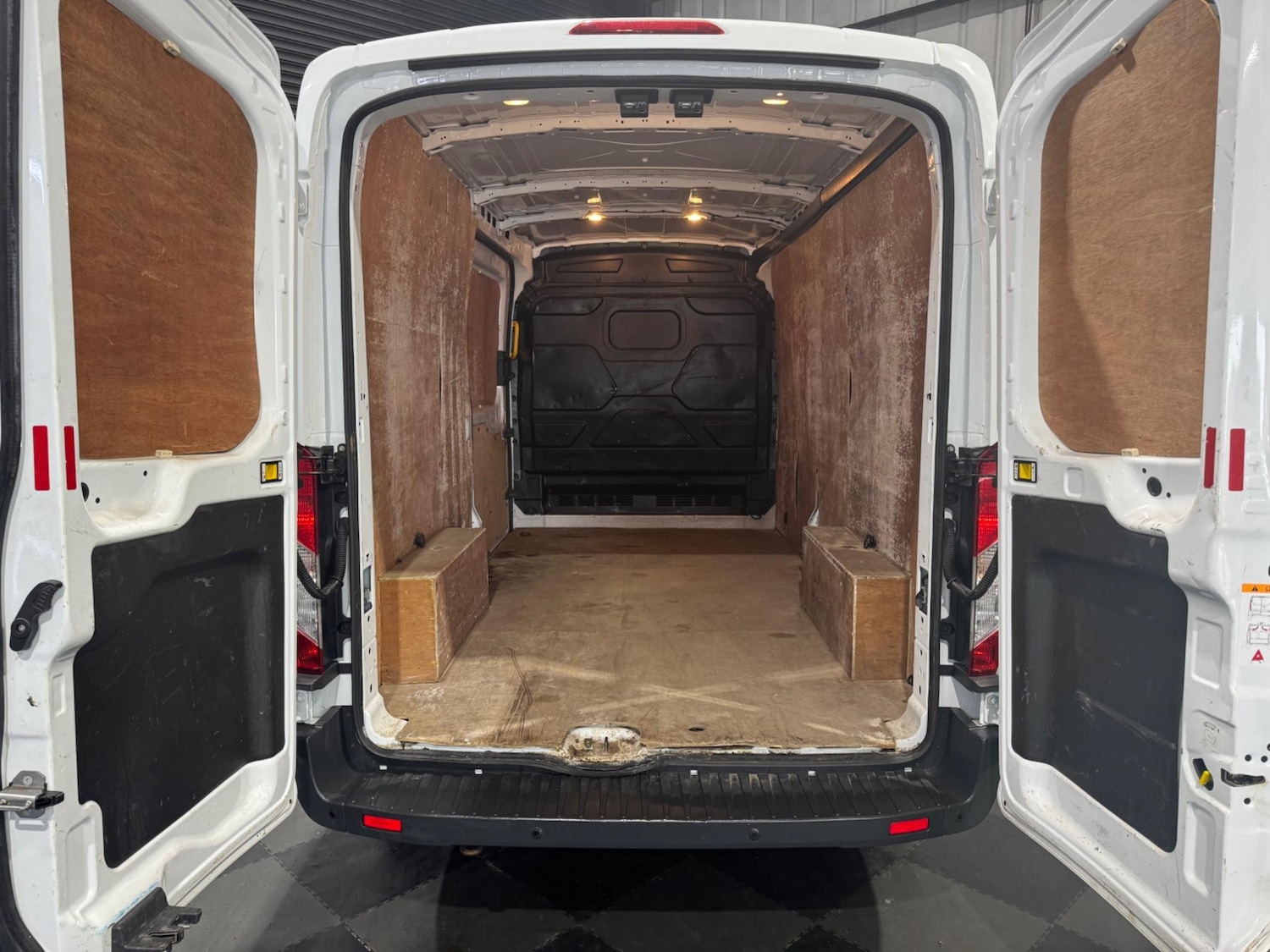 Used Ford Transit 2019 for sale - 77230420: Photo 13