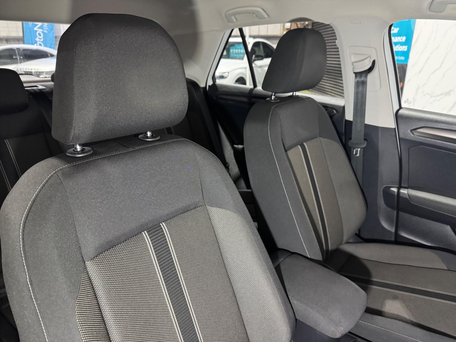 Used Volkswagen T-Roc 2018 for sale - 76689000: Photo 12