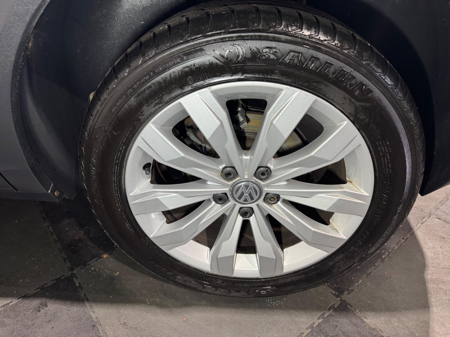 Used Volkswagen T-Roc 2018 for sale - 76689000: Photo 28