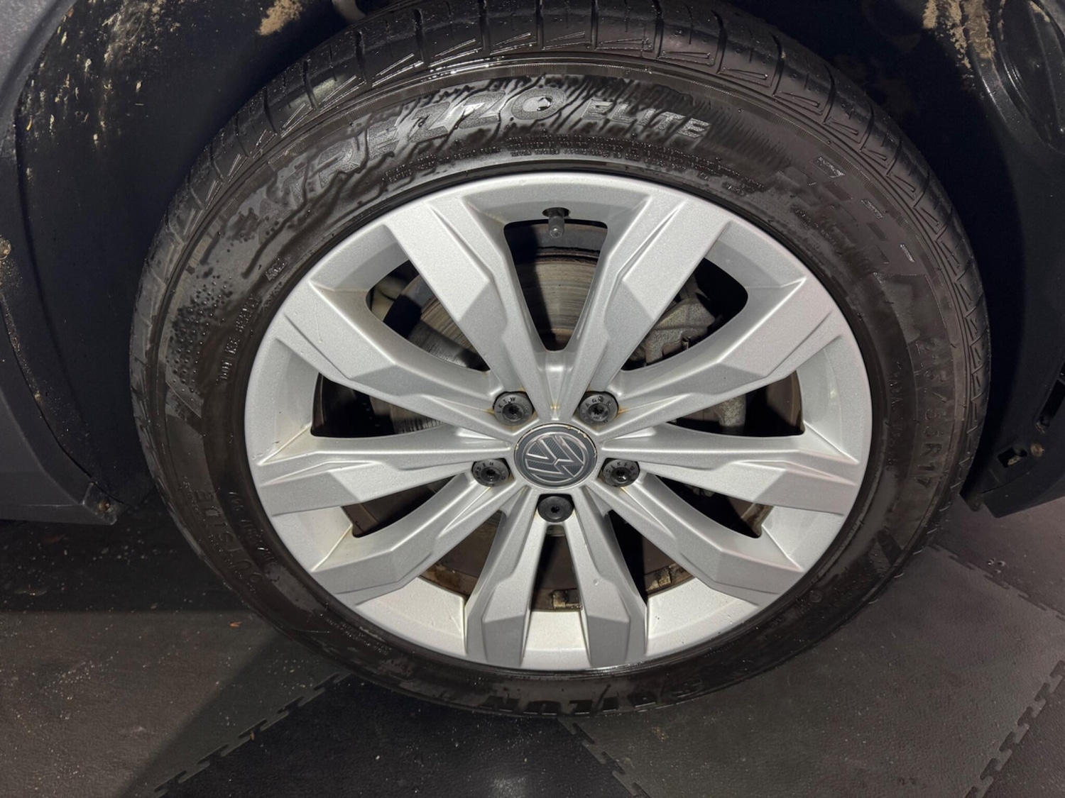 Used Volkswagen T-Roc 2018 for sale - 76689000: Photo 30