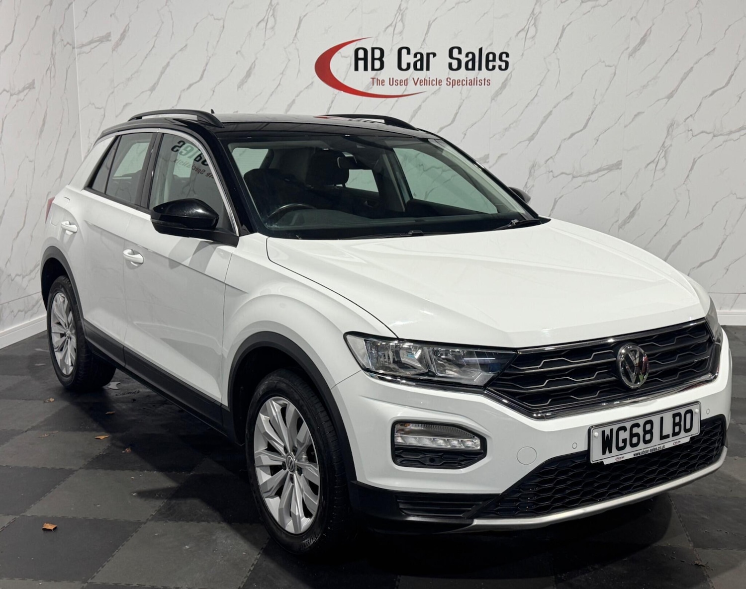 Used Volkswagen T-Roc 2018 for sale - 76689000: Photo 5