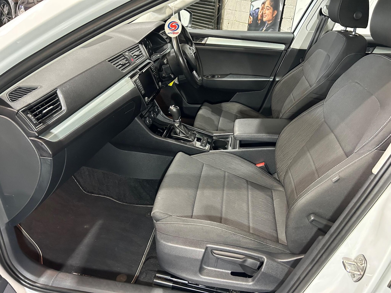 Used Skoda Superb 2017 for sale - 76988622: Photo 20