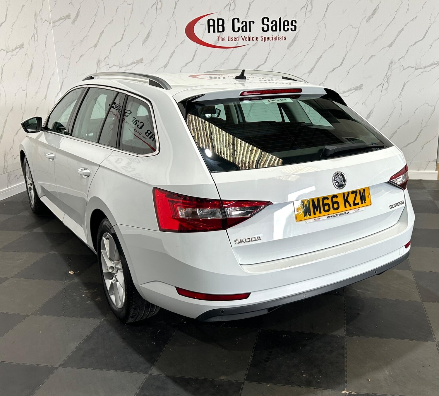 Used Skoda Superb 2017 for sale - 76988622: Photo 7